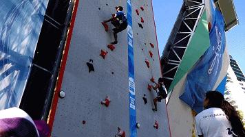 sport climbing gif